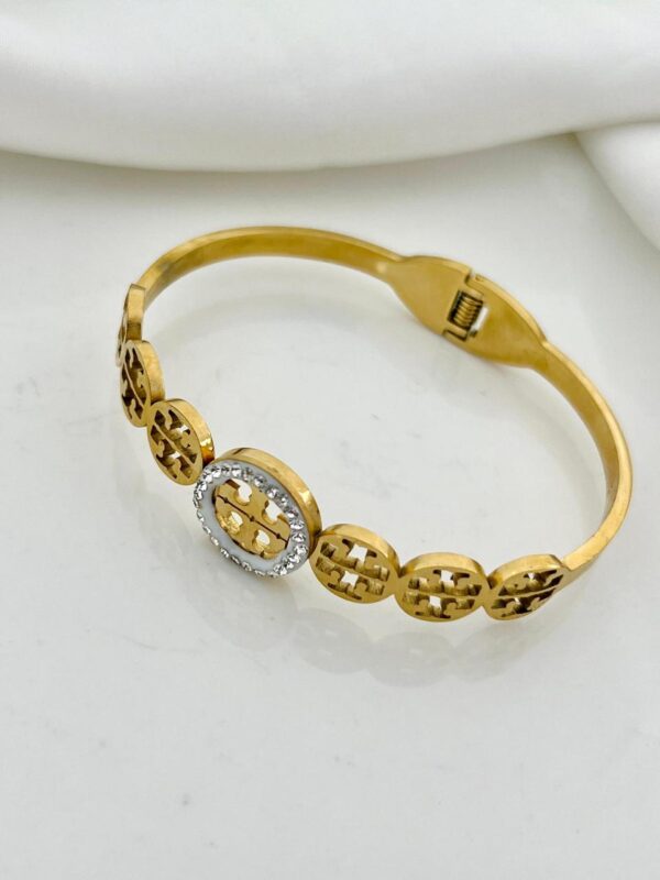 Bracelets & Cuffs
